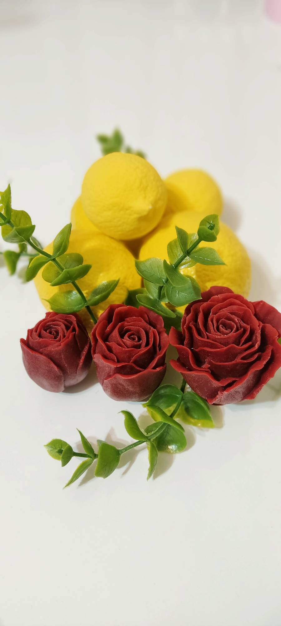 گل رز آنجلینا